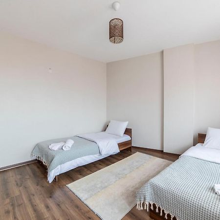 Centrally Located 2 Bedroom Apt With Netflix Бурса Экстерьер фото