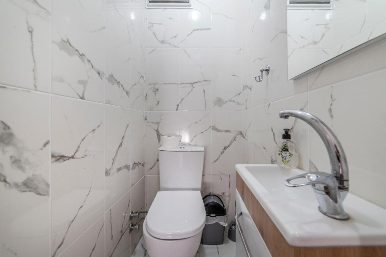 Centrally Located 2 Bedroom Apt With Netflix Бурса Экстерьер фото