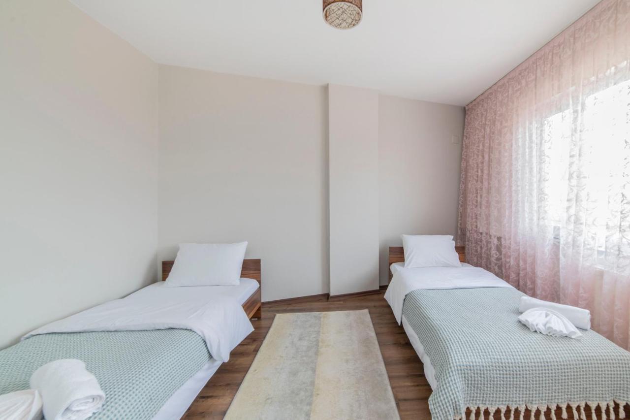 Centrally Located 2 Bedroom Apt With Netflix Бурса Экстерьер фото